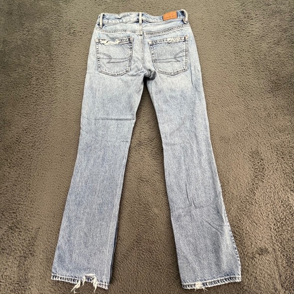American Eagle Low Rise 90s Bootcut Jeans Light Wash Distressed Size 0 - Picture 10 of 11